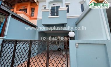 For sale 2 bedrooms townhouse in Khlong Sam Wa, Bangkok