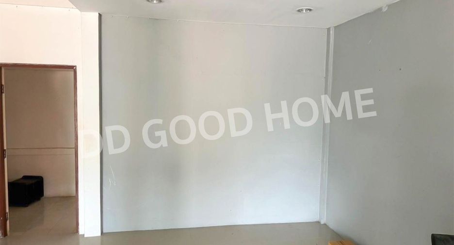 For sale 3 bedrooms townhouse in Mueang Nongbua Lamphu, Nong Bua Lamphu