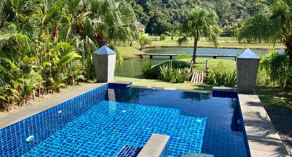 For sale 3 bedrooms villa in Ko Chang, Trat