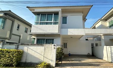 For rent 3 bedrooms house in Si Racha, Chonburi
