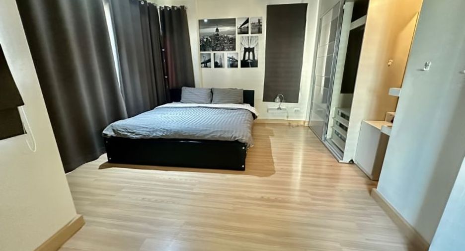 For rent 3 bedrooms house in Si Racha, Chonburi