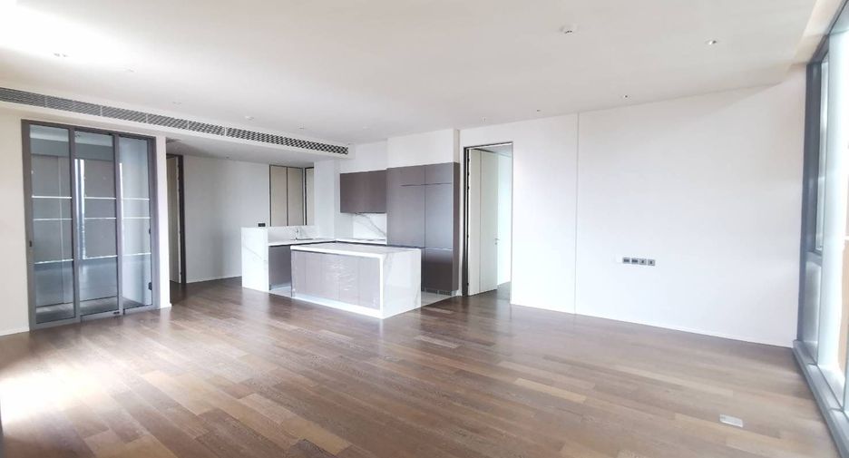 Продажа 2 спальни кондо в Кхлонг Тоеи, Бангкок