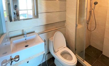 For sale 2 bedrooms condo in Phra Khanong, Bangkok