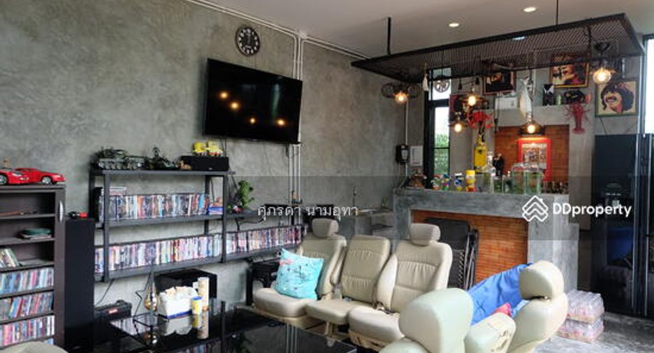 For sale 5 bed house in Lam Luk Ka, Pathum Thani