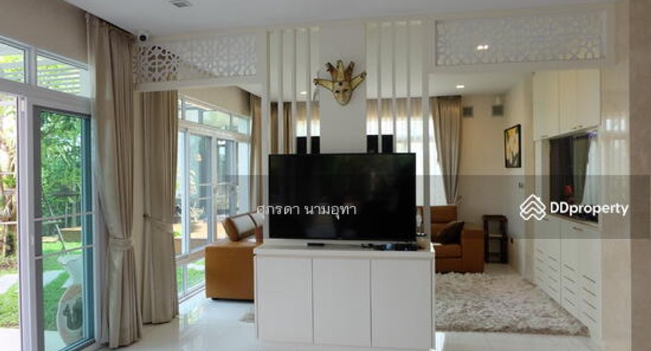 For sale 5 bed house in Lam Luk Ka, Pathum Thani