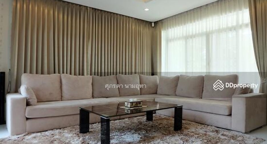 For sale 5 bed house in Lam Luk Ka, Pathum Thani