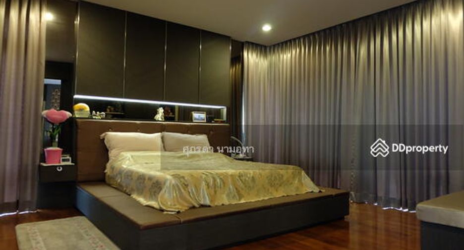 For sale 5 bed house in Lam Luk Ka, Pathum Thani