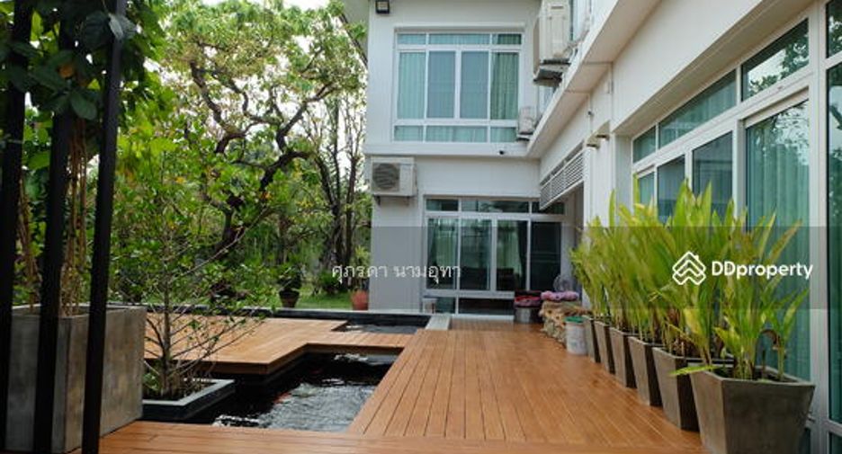For sale 5 bed house in Lam Luk Ka, Pathum Thani