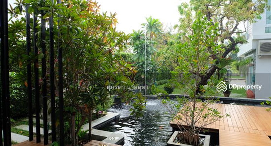 For sale 5 bed house in Lam Luk Ka, Pathum Thani