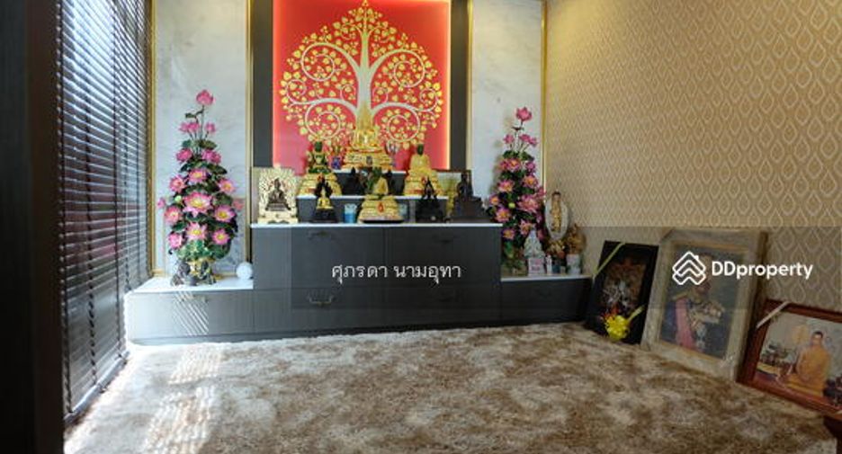 For sale 5 bed house in Lam Luk Ka, Pathum Thani