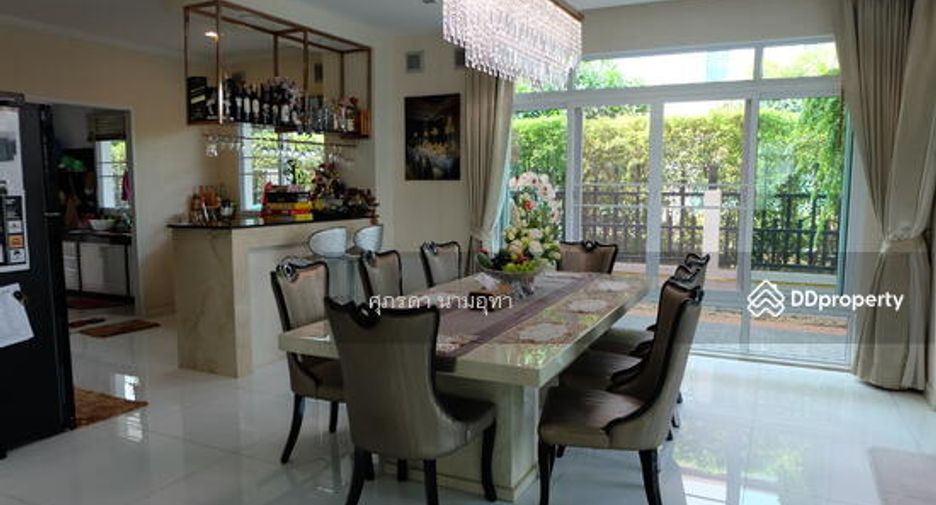 For sale 5 bed house in Lam Luk Ka, Pathum Thani