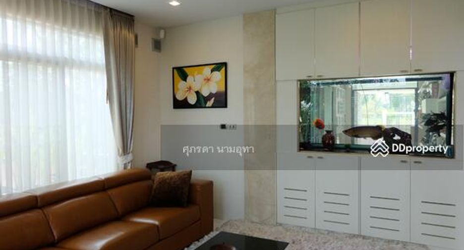 For sale 5 bed house in Lam Luk Ka, Pathum Thani