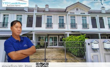 For rent 3 bed townhouse in Prawet, Bangkok