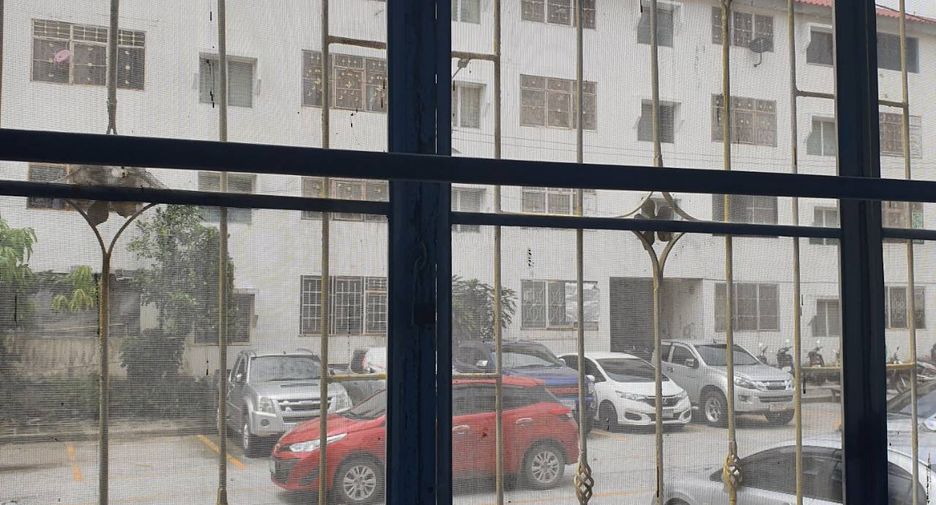 For sale 1 bed apartment in Bang Sao Thong, Samut Prakan
