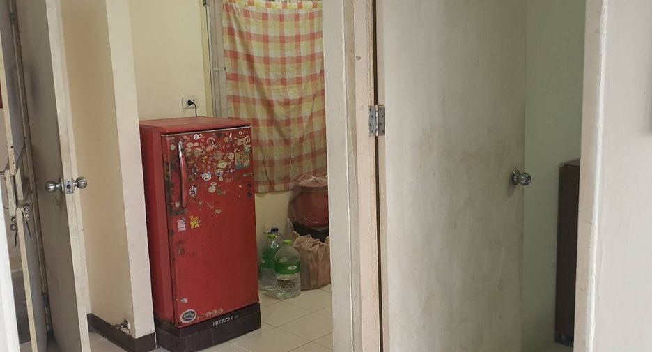 For sale 1 bed apartment in Bang Sao Thong, Samut Prakan
