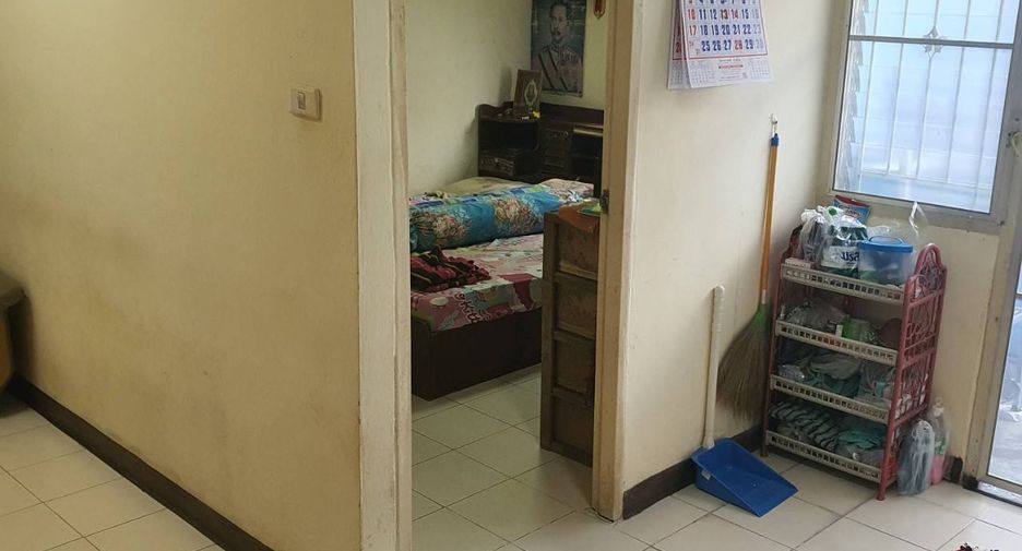 For sale 1 bed apartment in Bang Sao Thong, Samut Prakan