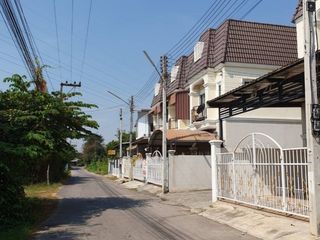 For sale 3 bed townhouse in Mueang Ratchaburi, Ratchaburi