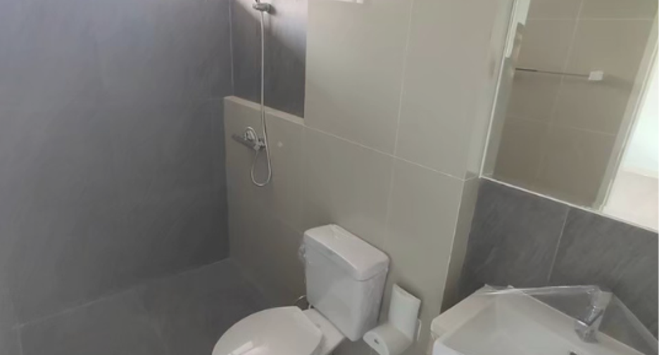 For sale 1 bed townhouse in Bang Khen, Bangkok
