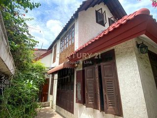 出租 3 卧室 独立屋 在 Din Daeng, 曼谷