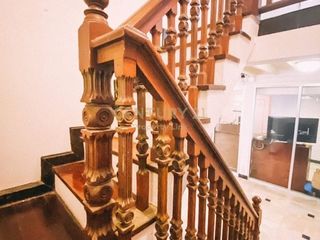 出租 3 卧室 独立屋 在 Din Daeng, 曼谷