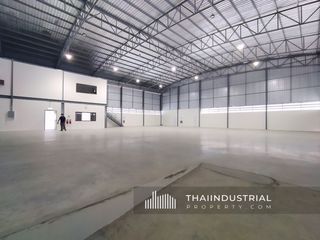 À louer entrepôt à Bang Phli, Samut Prakan