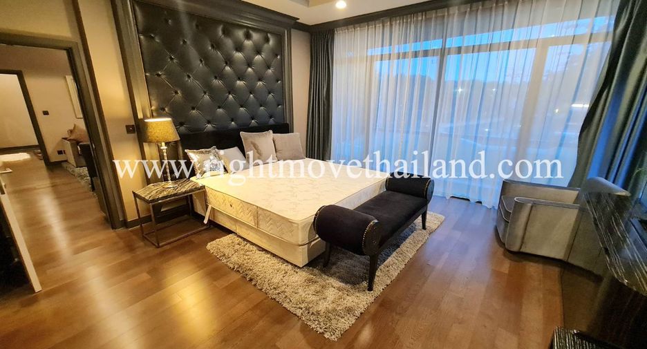For rent そして for sale 4 Beds house in Bang Kapi, Bangkok