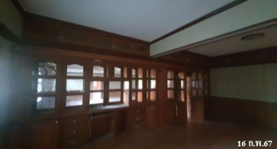 For sale 7 bedrooms house in Mae Sot, Tak