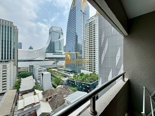 For rent 2 bedrooms condo in Pathum Wan, Bangkok