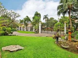 For sale 3 ベッドルーム house in Chom Thong, Bangkok