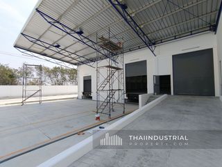 Almacén en alquiler en Si Racha, Chonburi