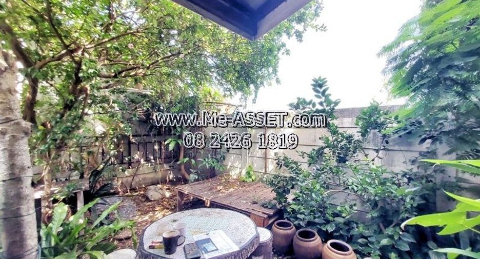 For sale 3 Beds townhouse in Sam Phran, Nakhon Pathom