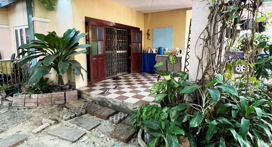Haus zum Kauf mit 4 Zimmer in Prawet, Bangkok