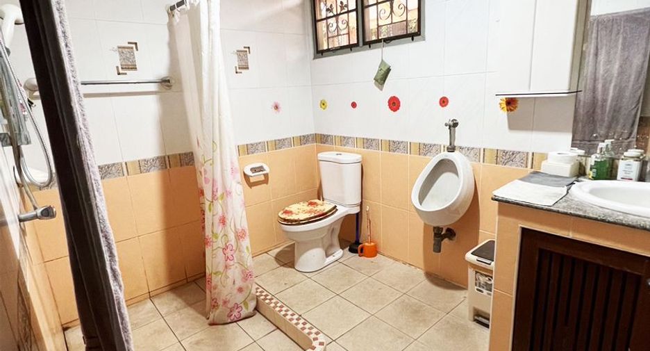 Haus zum Kauf mit 4 Zimmer in Prawet, Bangkok