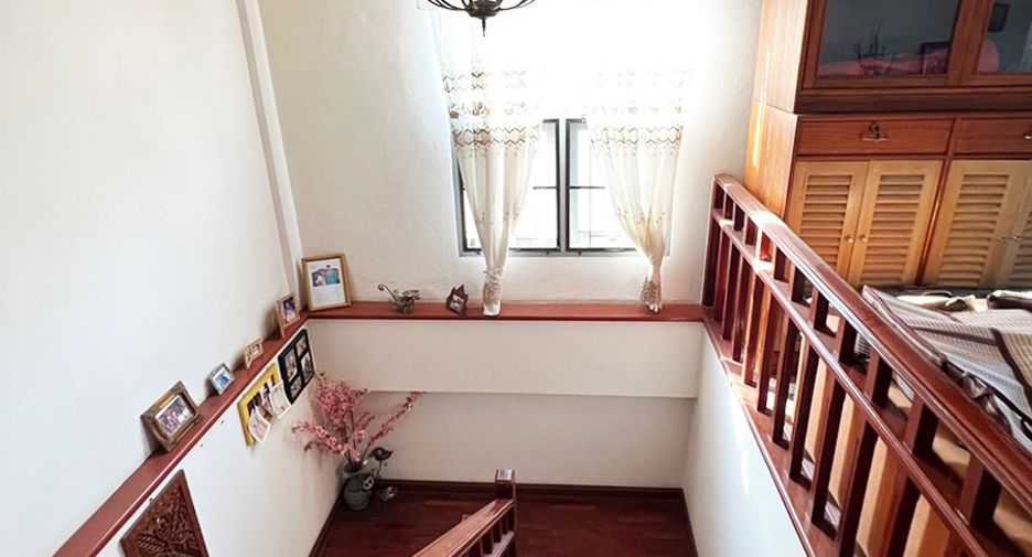 Haus zum Kauf mit 4 Zimmer in Prawet, Bangkok