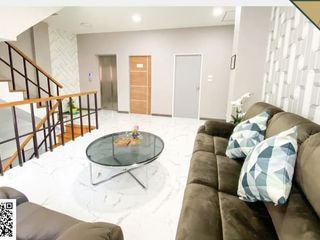 For sale 4 bed office in Phra Khanong, Bangkok