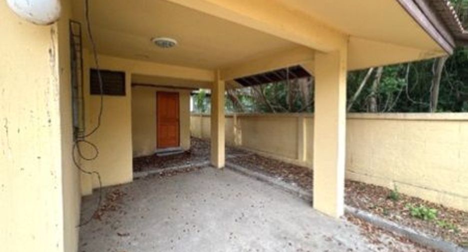 Haus zum Kauf mit 5 Zimmer in Ban Pong, Ratchaburi