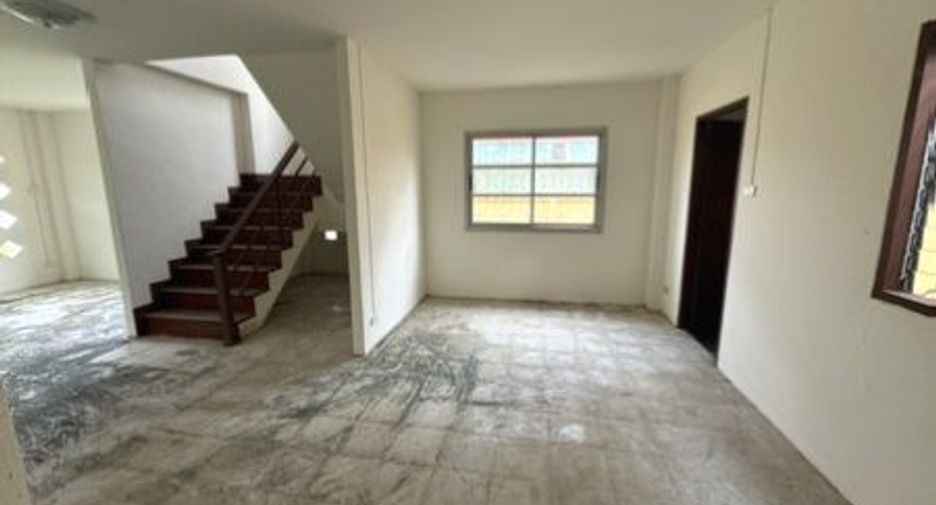 Haus zum Kauf mit 5 Zimmer in Ban Pong, Ratchaburi