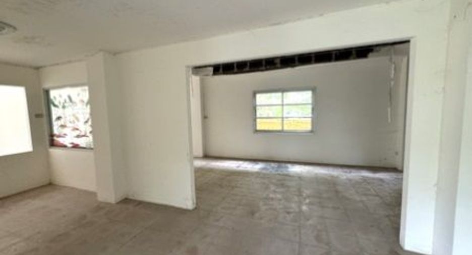 Haus zum Kauf mit 5 Zimmer in Ban Pong, Ratchaburi