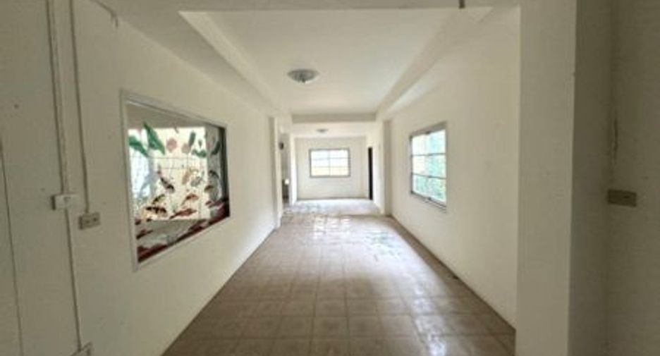 Haus zum Kauf mit 5 Zimmer in Ban Pong, Ratchaburi