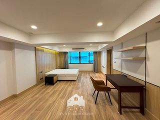 For rent 3 bed apartment in Watthana, Bangkok