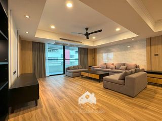 For rent 3 bed apartment in Watthana, Bangkok