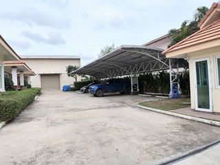 For rent and for sale office in Lat Phrao, Bangkok