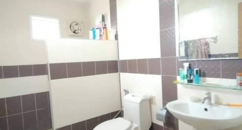 À vendre 3 chambres maison à Pluak Daeng, Rayong