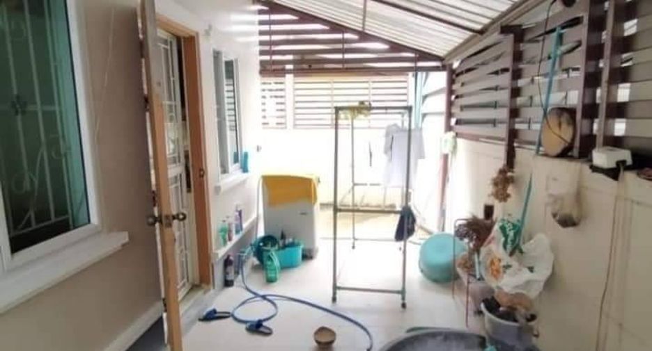 À vendre 3 chambres maison à Pluak Daeng, Rayong