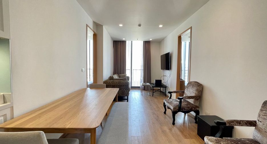 For rent 3 bedrooms condo in Watthana, Bangkok