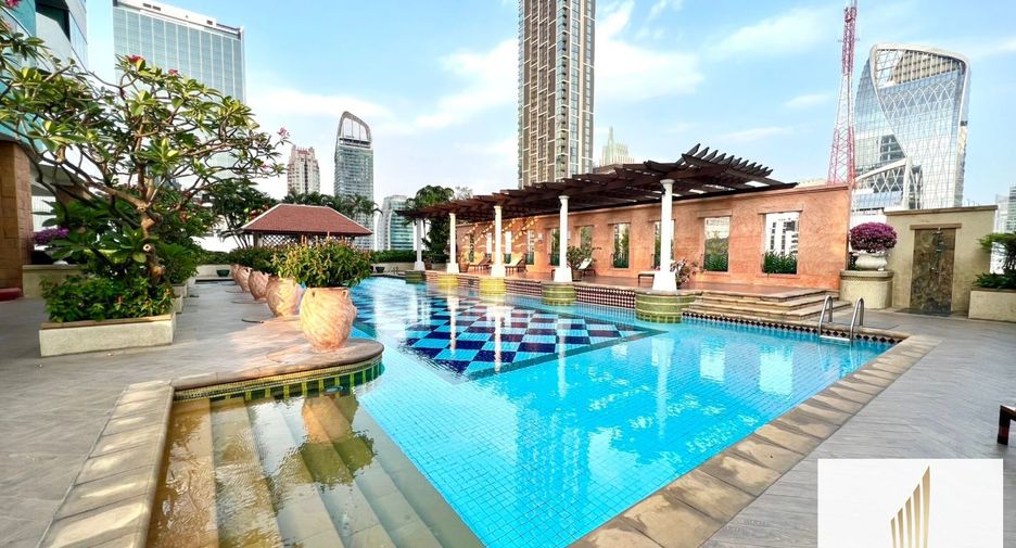 For rent 2 bed condo in Pathum Wan, Bangkok