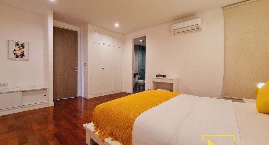 For rent 4 Beds apartment in Pathum Wan, Bangkok