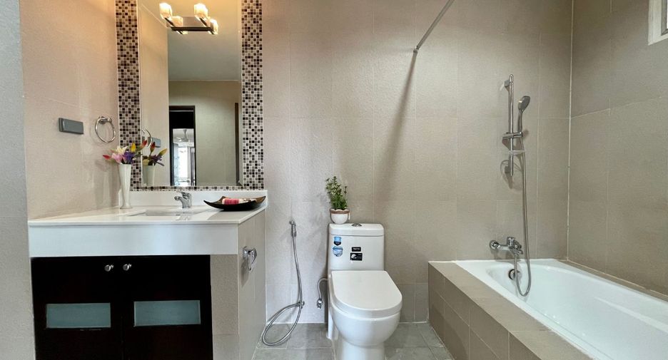 Apartment zur Miete mit 3 Zimmer in Watthana, Bangkok