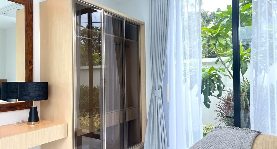 For sale 3 bedrooms villa in Mueang Krabi, Krabi