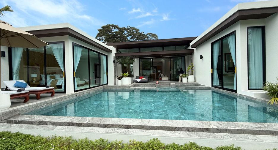For sale 3 bedrooms villa in Mueang Krabi, Krabi